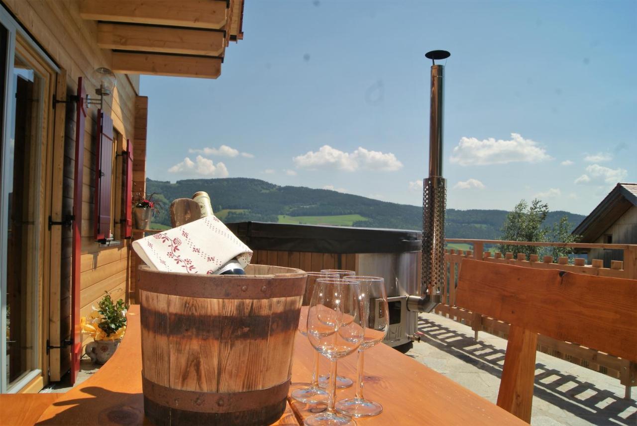 Bergchalet Am Waldrand - Pool, Sauna & Kamin Pöllauberg エクステリア 写真